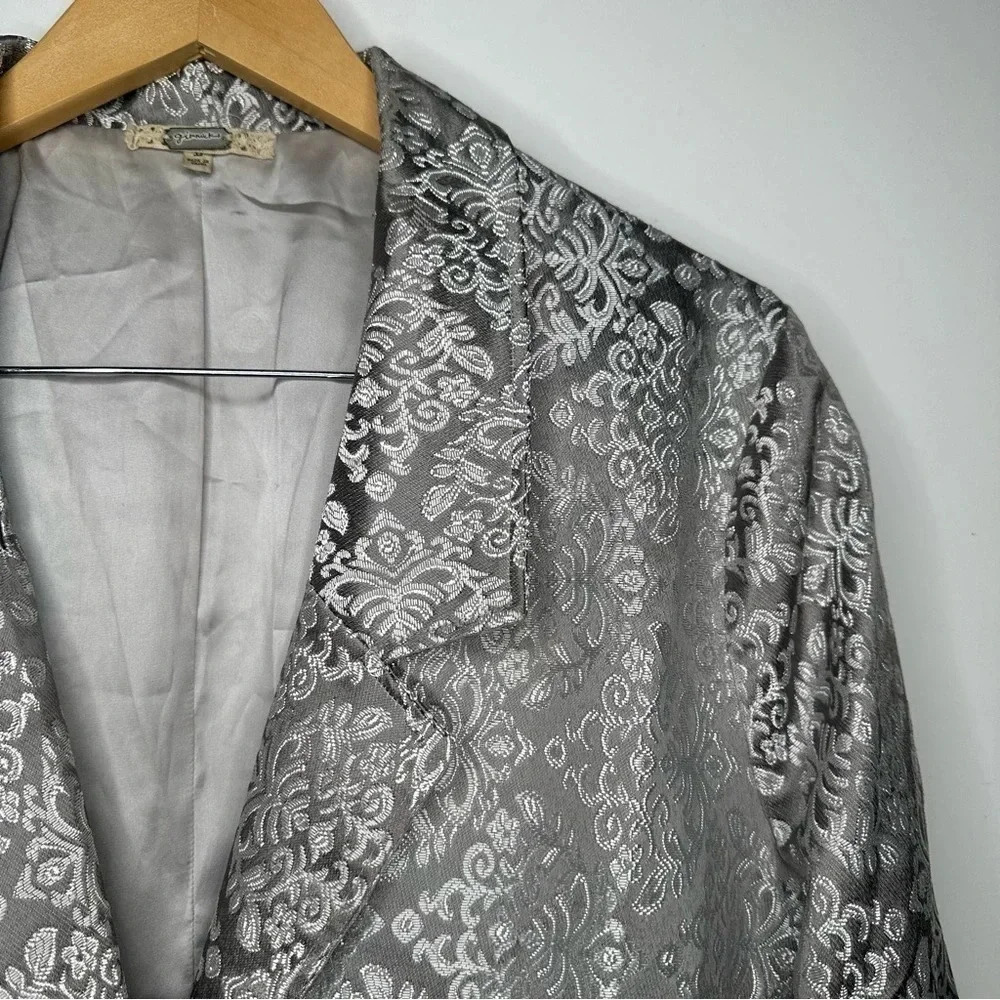 Gimmicks Buckle Silver Embroidered Damask One Button Blazer Size Large - Picture 4 of 10